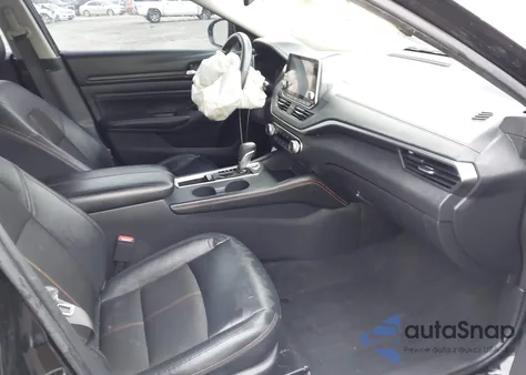 2021 Nissan Altima Sr Fwd z USA, uszkodzony, nr VIN 1N4BL4CV5MN389327